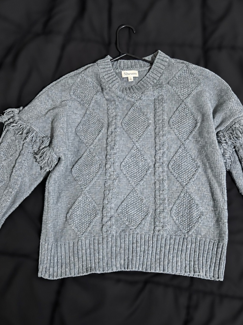 52seven Women's grey Cable Knit Fringe Crew Sweater